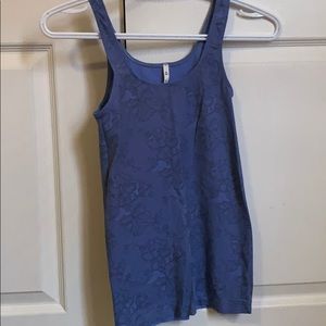 Babaton Tank Top (Aritzia)